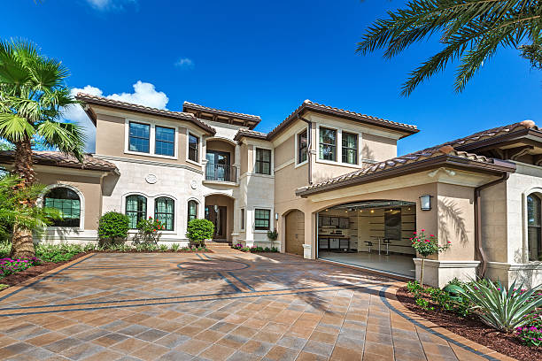 Best Interlocking Driveway Pavers  in Clinton, MI